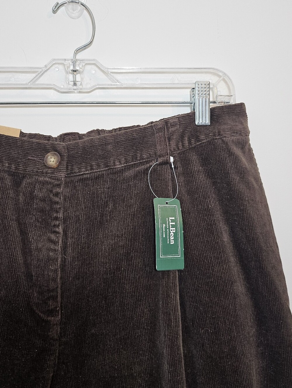 L.L.Bean NWT Brown Corduroy Pants Classic Fit Curvy 14 Regular